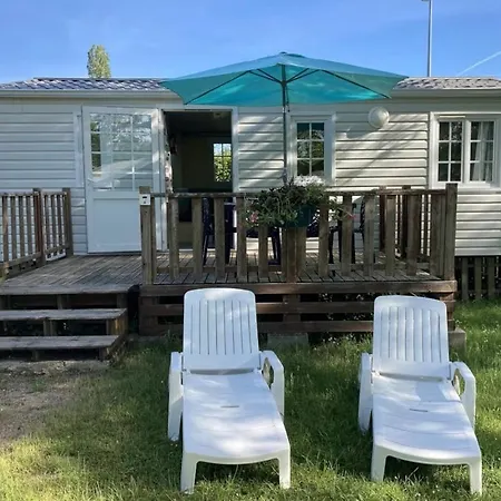 3 Etoiles - Piscine - Ccbfghe 营地 3*
