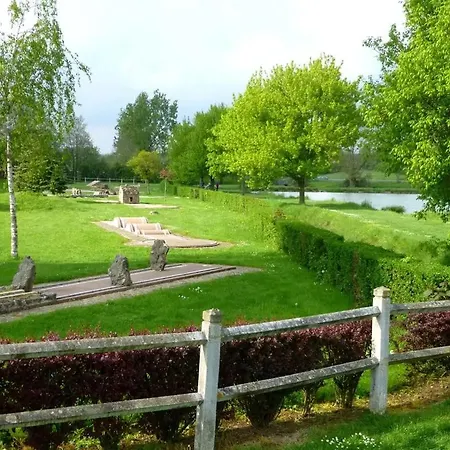 3 Etoiles - Piscine - Ccbfghe